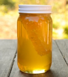 Mật ong rừng loại đặc biệt chai 1 lít